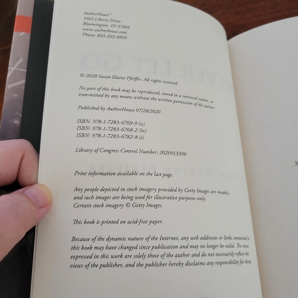 Never Let Go By Susan Elaine Pfeiffer Romance Time Travel Book - Picture 3 of 3